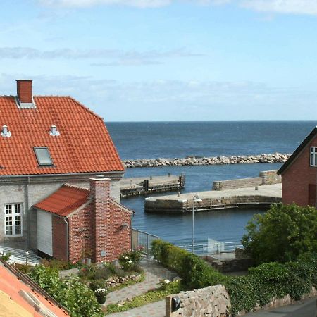 4 Person Holiday Home In Allinge Экстерьер фото